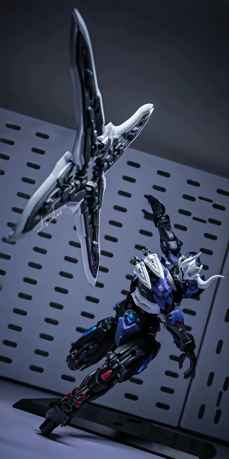 On Sale Now Hemoxian Over Zero - огляд і ціна Model Kit Lone Shadow